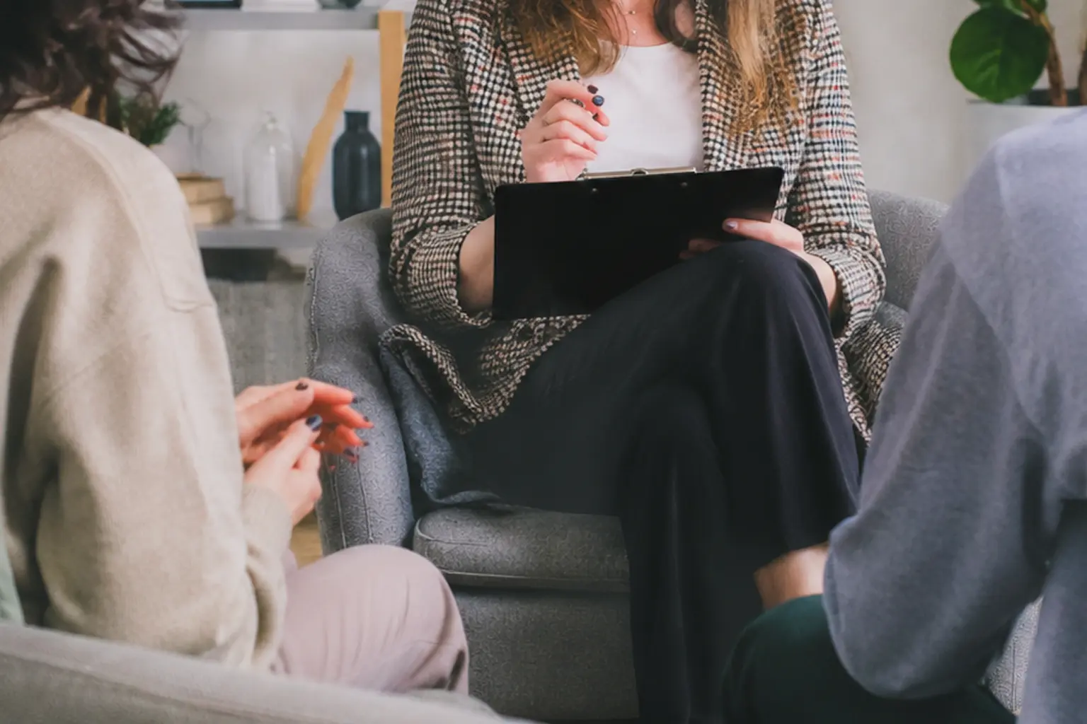 A Therapist's Critique of Mating in Captivity London Trusted Therapy